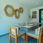 Magic Private Pool Villa *